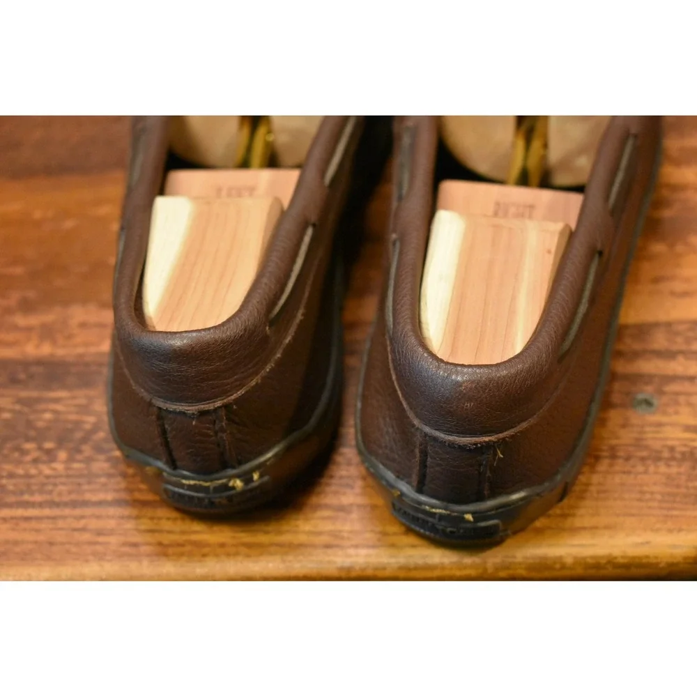 Minnetonka Moccasin Mens 13 Dark Brown Pebbled Leather Camp Mocs 702 Loafer